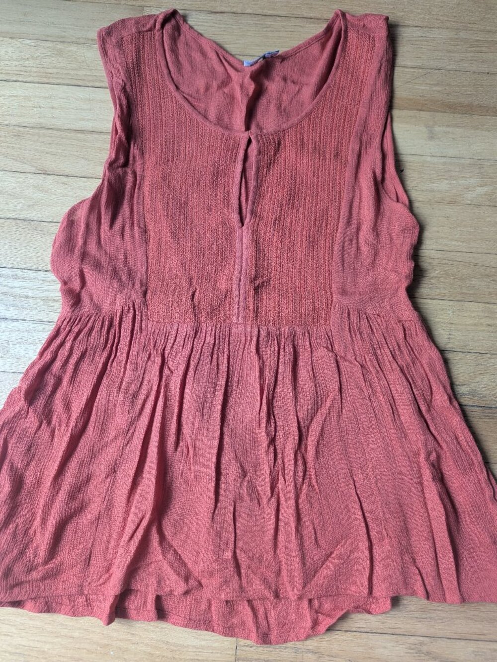 Earthbound Medium Coral Top